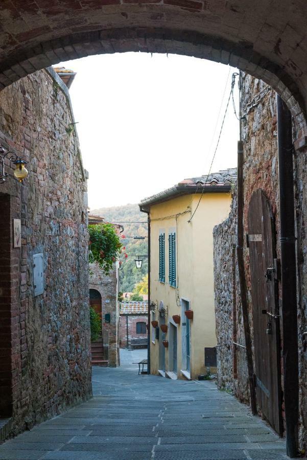 Your Home In Trequanda Buitenkant foto